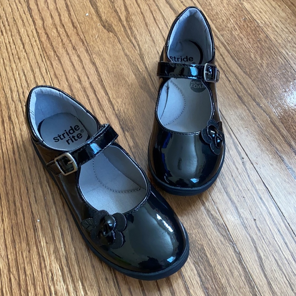 Black Patent Stride Rite Mary Jane 1M